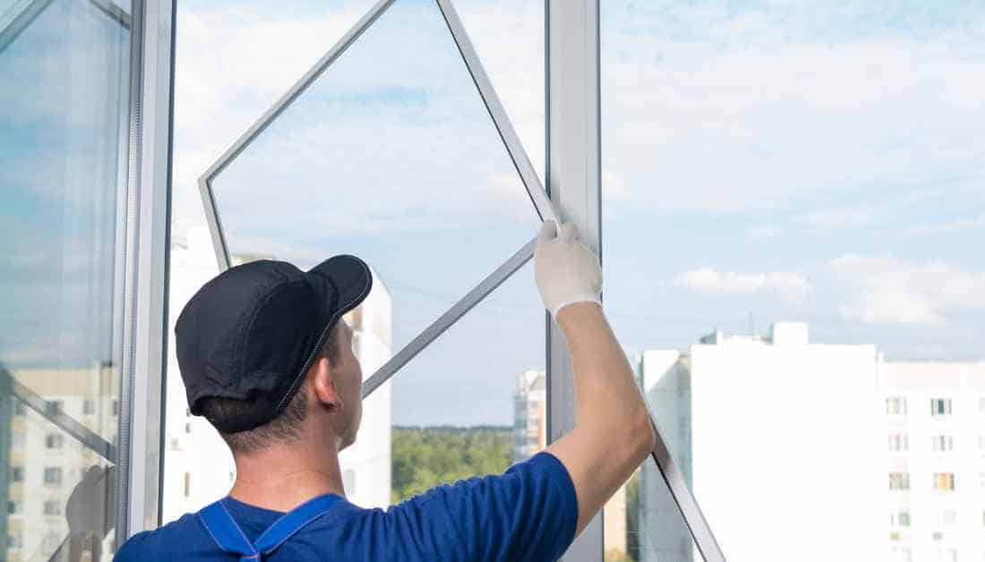 10 Easy Ways To Keep Mosquitoes Out Of Your Apartment